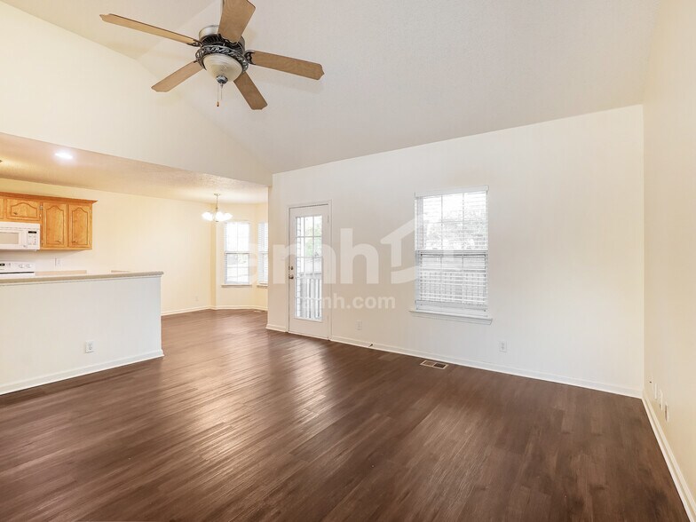 Building Photo - 3823 Angelise Ln