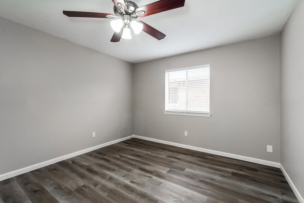 Building Photo - 16311 Alametos Dr