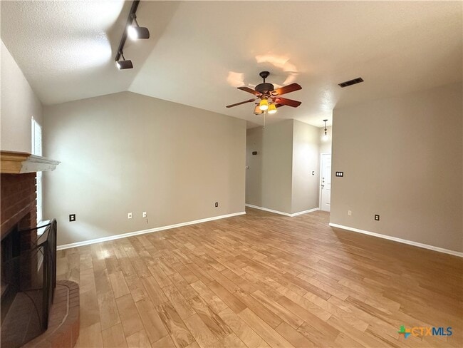 Building Photo - 1002 Northern Dancer Dr