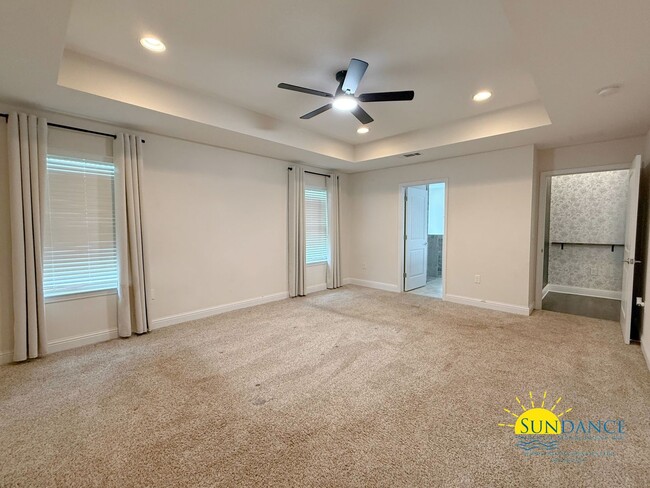 Building Photo - Spacious 4 Bedroom Home in Crestview’s Brooke Estates!