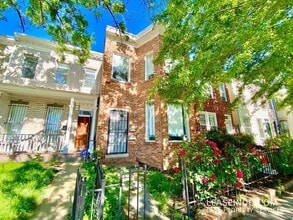 Building Photo - 1721 11th St NW