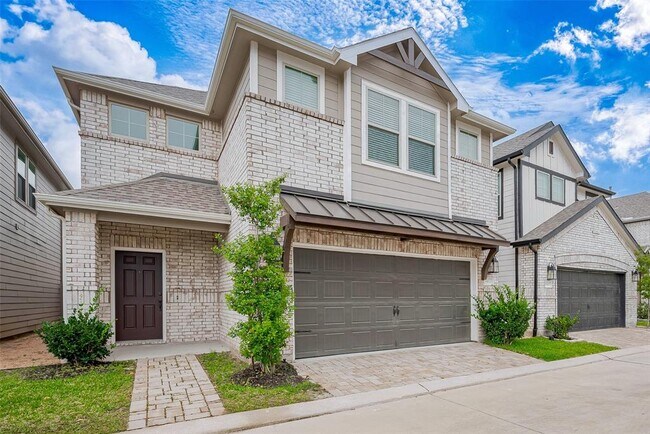 Building Photo - 3414 Signor Dr