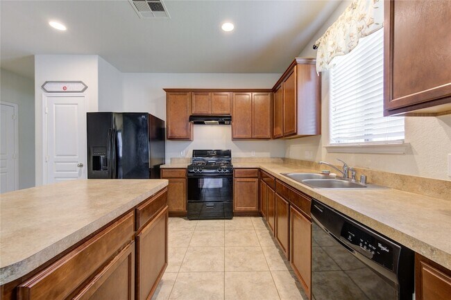 Building Photo - 5318 Hickory Harvest Dr