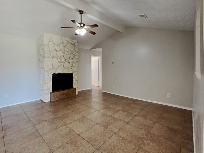 Building Photo - 14835 Shottery Dr