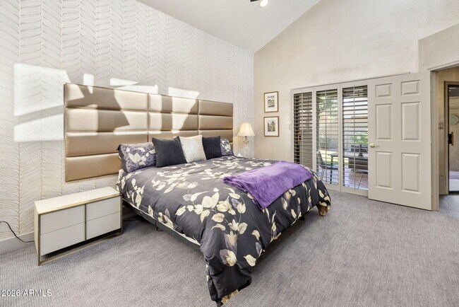 Building Photo - 8782 E Mustang Trail