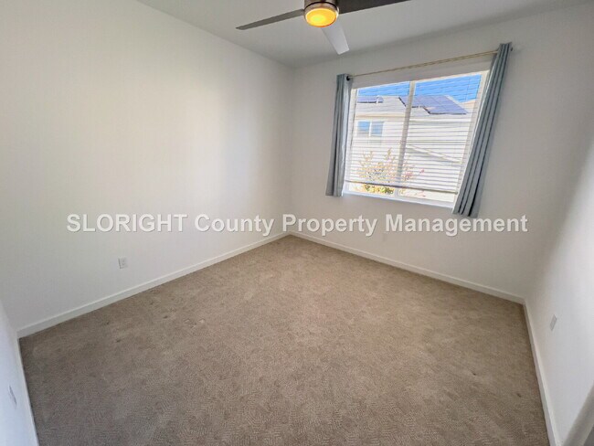 Building Photo - AVAILABLE NOW - 3 Bed/ 2.5 Bath Beautiful SLO Home