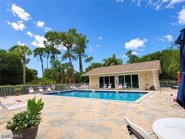 Building Photo - 240 Timber Lake Cir