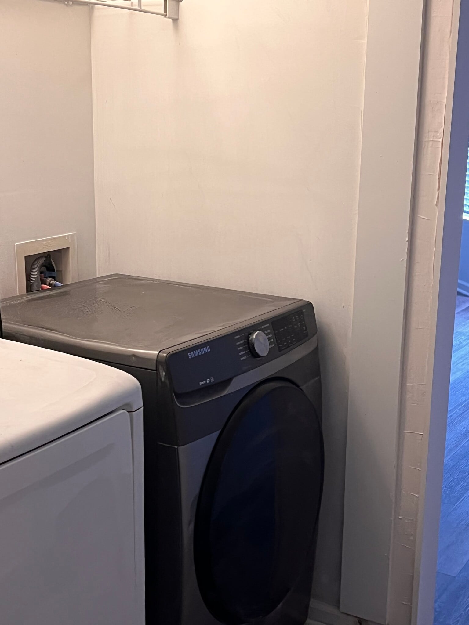 Building Photo - 5599 Windfall Ln