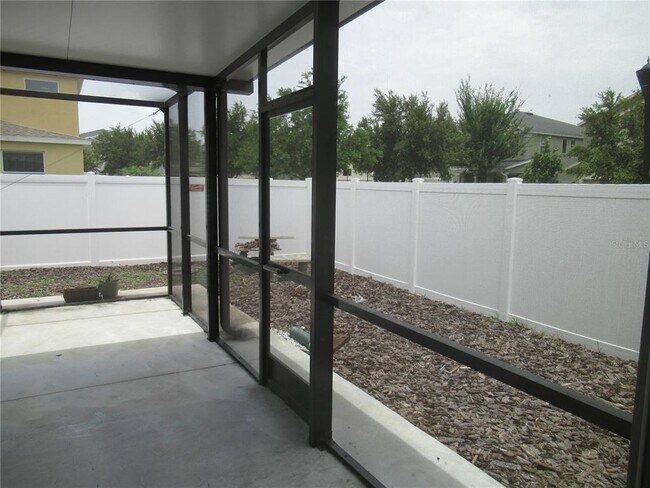 Building Photo - 2822 Maple Brook Loop