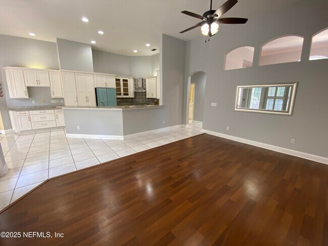 Building Photo - 7849 Rittenhouse Ln