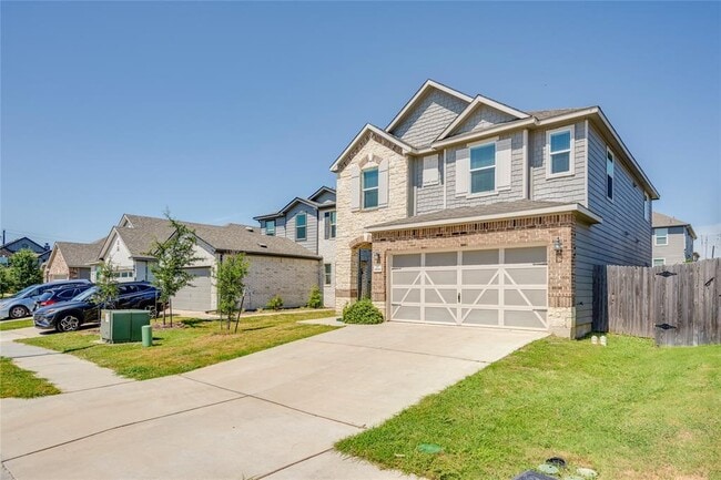 Building Photo - 6508 Carriage Pines Dr