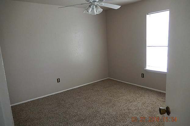 Building Photo - 12714 Summer Mill Dr