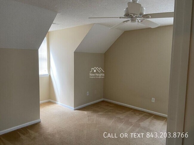 Building Photo - 9222 Ayscough Rd