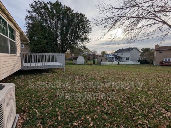 Building Photo - 302 Pigeon Pass Rd