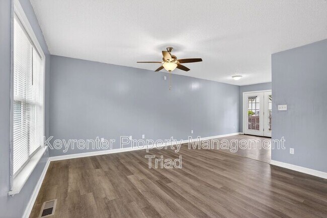 Building Photo - 1608 Mcpherson St