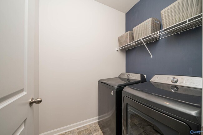 Building Photo - 115 Branton Ct