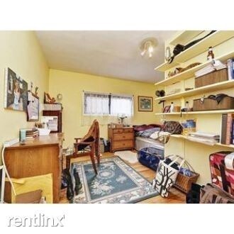 Building Photo - 4 br, 1 bath Townhome - 5557 Darlington Rd