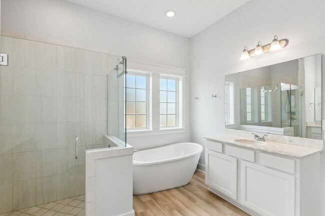 Building Photo - 1539 Coastal Oaks Dr