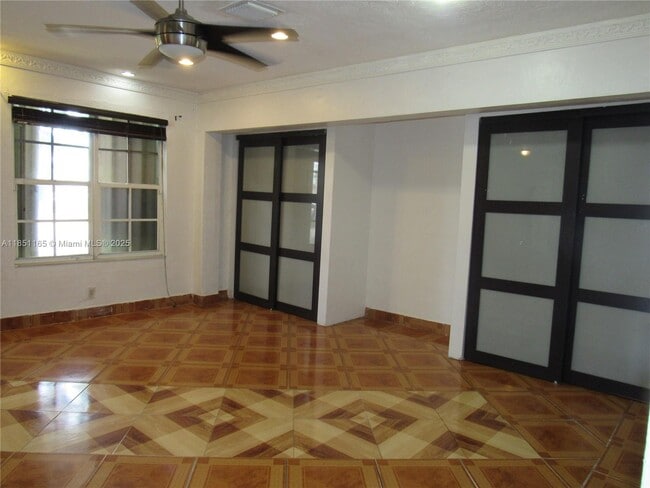 Building Photo - 6550 McKinley St