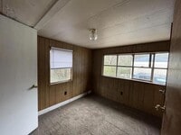 Building Photo - 1674 Ford Ln