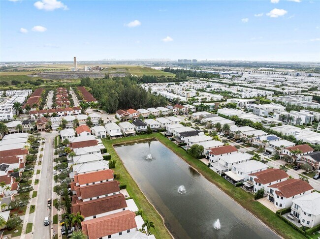 Building Photo - 6933 NW 104th Ct