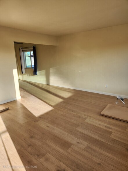 Building Photo - 4515 Delta St
