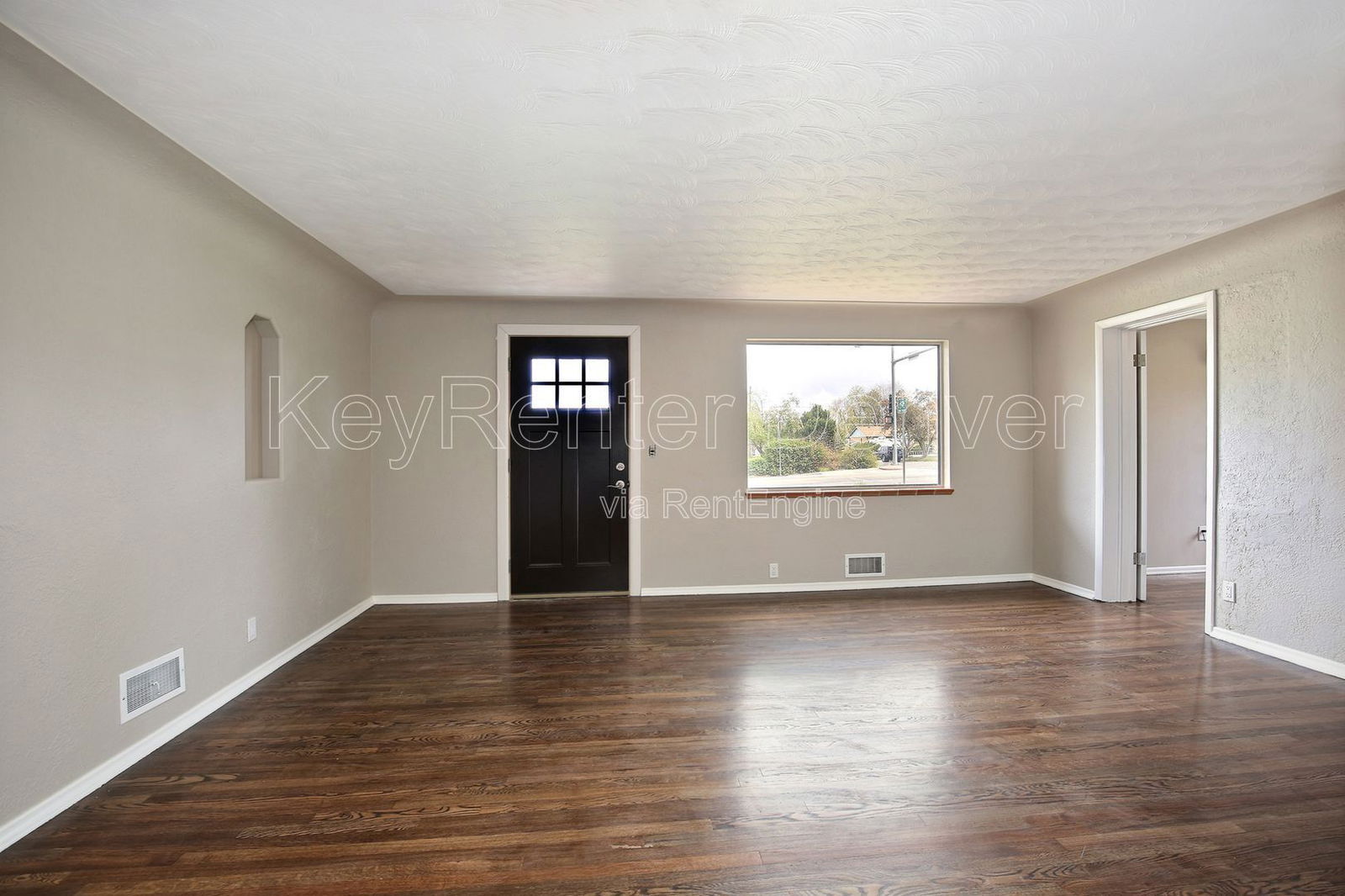 Building Photo - 4105 Pierce St