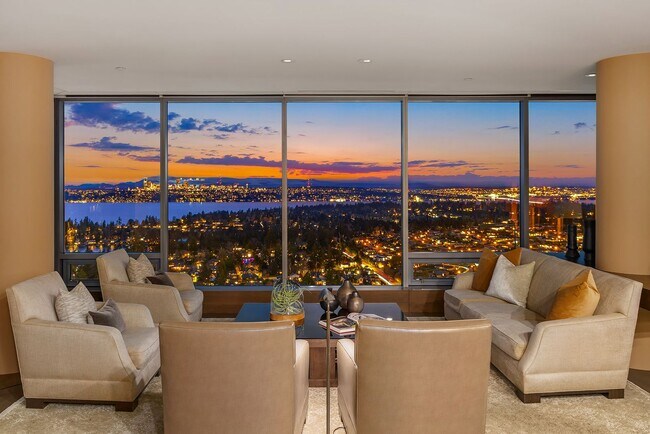 Building Photo - 3Bd/2.5Ba One Lincoln Tower Penthouse
