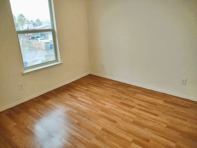 Building Photo - 9488 Landry McKee Ln