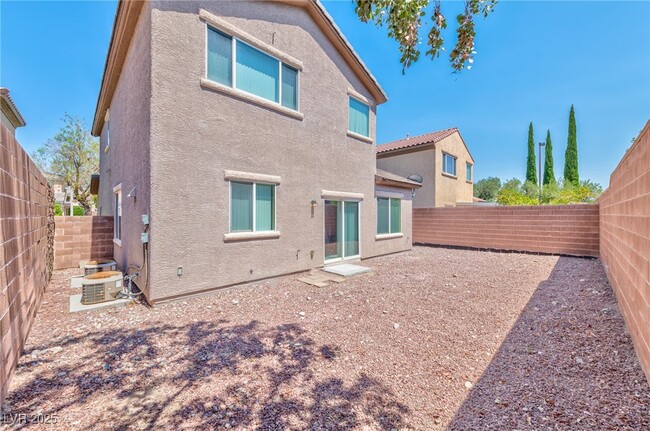 Building Photo - 733 Jacobs Ladder Pl