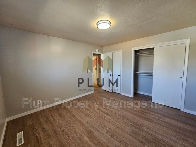 Building Photo - 200 Eddy Ave