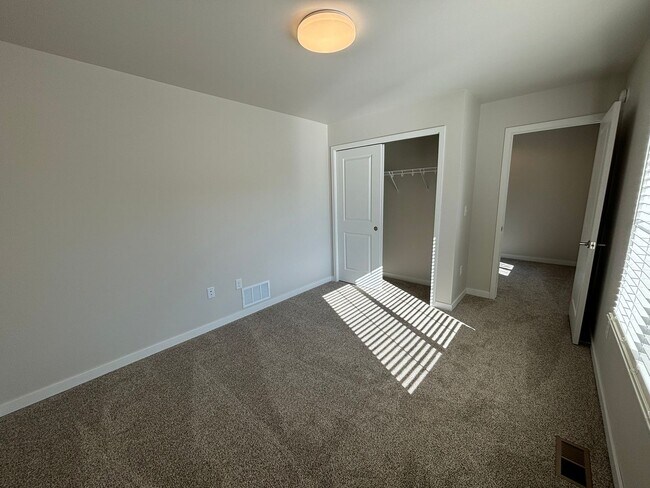 Building Photo - NEW CONSTRUCTION - 3 bdrm/2 bath townhomes