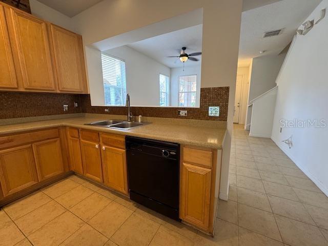 Building Photo - 5160 Regatta Dr