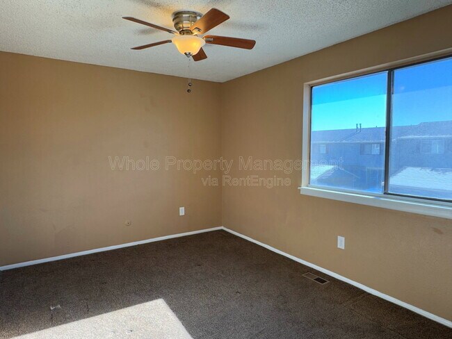 Building Photo - 8758 Carr Loop