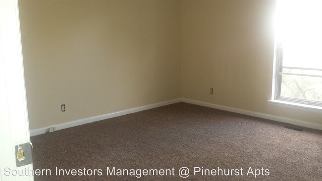 Building Photo - 2711 Monticello Dr NW