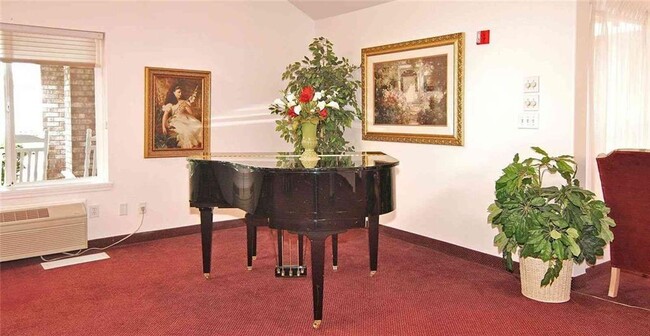 Building Photo - 3362 Forest Ln