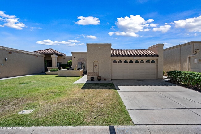 Building Photo - 5505 E McLellan Rd