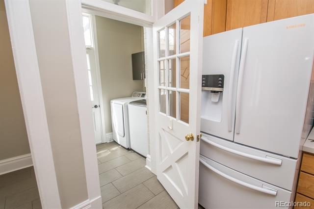 Building Photo - 801 N Marion St