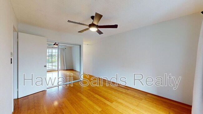 Building Photo - 46-1065-1065 Emepela Wy