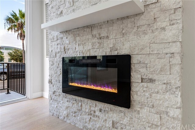 Building Photo - 1619 W Balboa Blvd