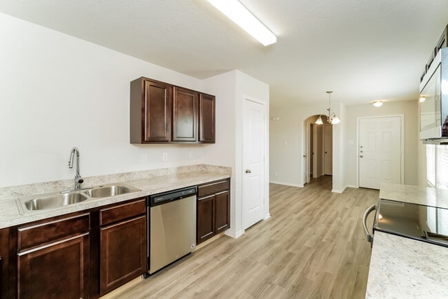 Building Photo - 5107 Moni Rock Dr