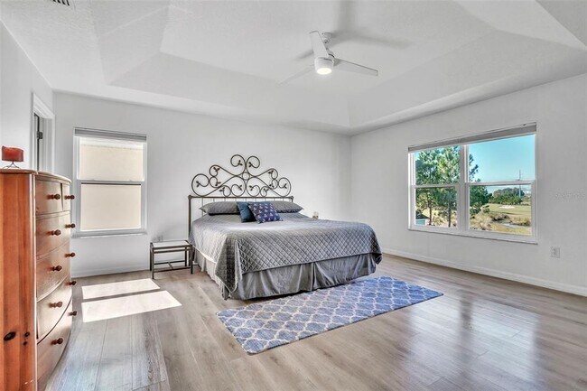 Building Photo - 9826 Heron Pointe Dr