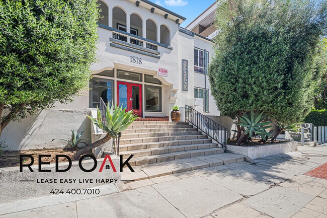 Building Photo - 1818 Whitley Ave