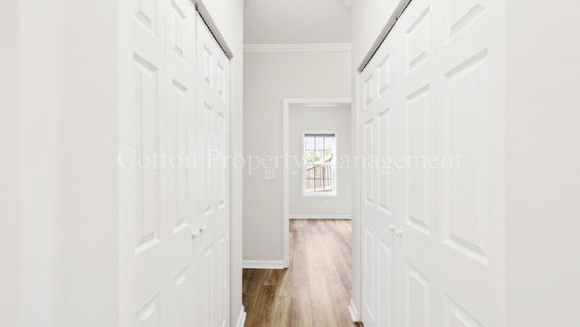 Building Photo - 1010 Winterberry Cir