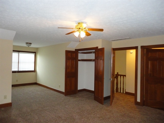 Building Photo - 1121 New Harmony Dr