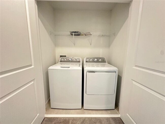 Building Photo - 3030 Skyline Lp