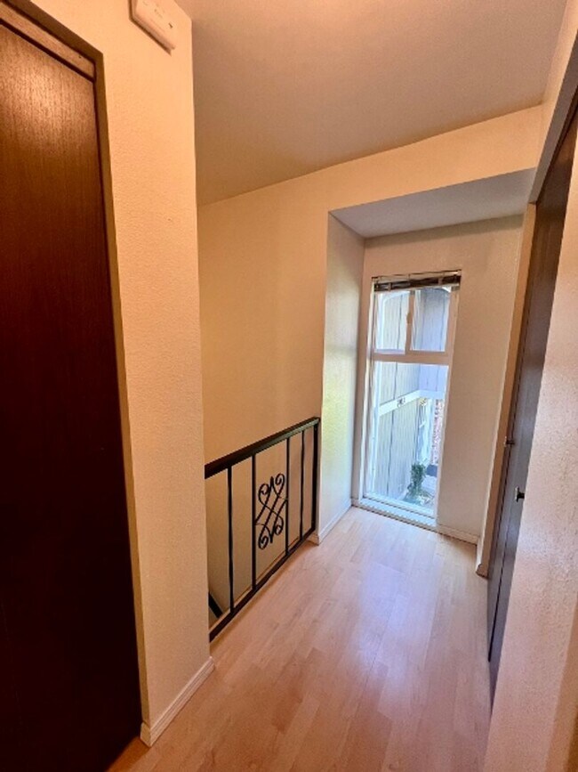 Building Photo - Black Lake Access! W/S/G Included