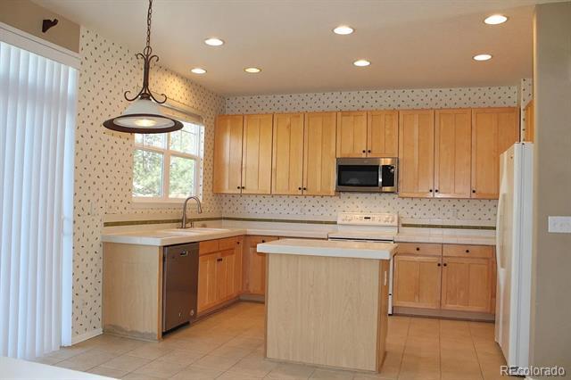 Building Photo - 6254 S Sedalia St