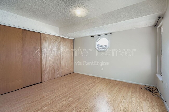 Building Photo - 12162 Melody Dr