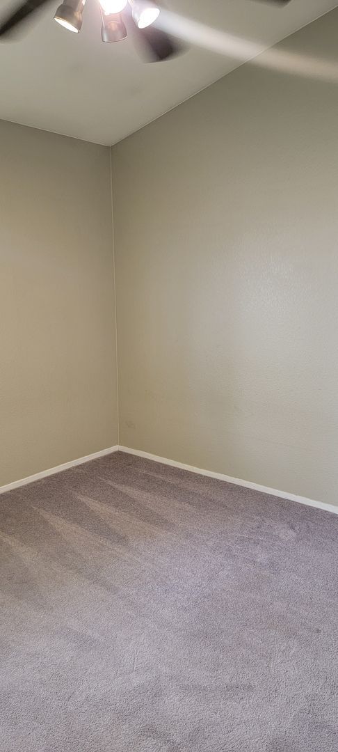 Building Photo - 3 bedroom 2 bath Home in Antelope